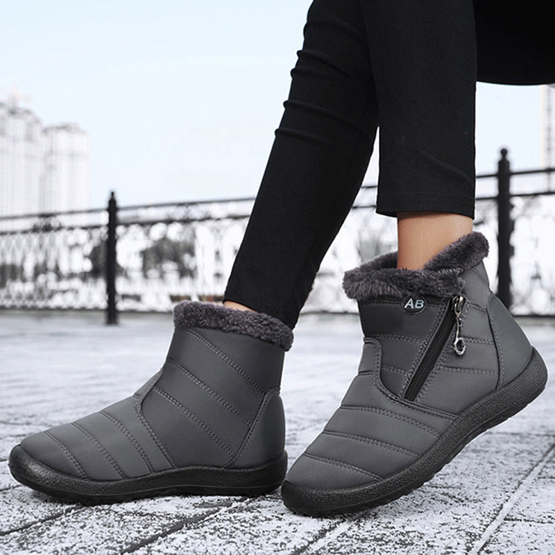 ArcticFlex™ - Gli stivali che sfidano l'inverno con stile e comfort